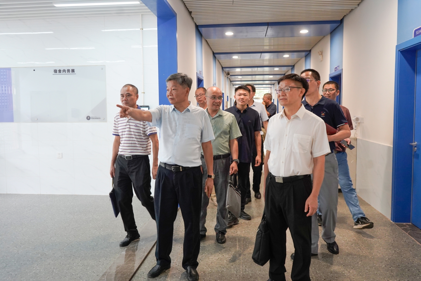领导关怀 | 市教育局领导来我校调研指导工作