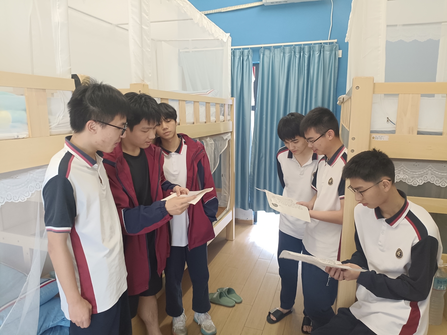 “宿”文明建设   “舍”育人引领