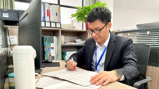 教师风采  万万没想到，你竟然是这样的班主任！