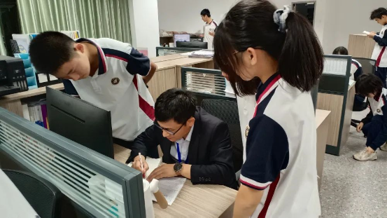 教师风采  万万没想到，你竟然是这样的班主任！