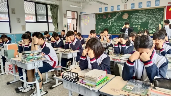 教师风采  万万没想到，你竟然是这样的班主任！