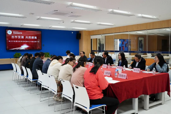 荣源龙高级中学教研活动  名师行，传经验，助成长！