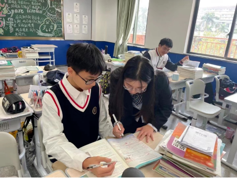“慧”做班主任，用“心”促成长！