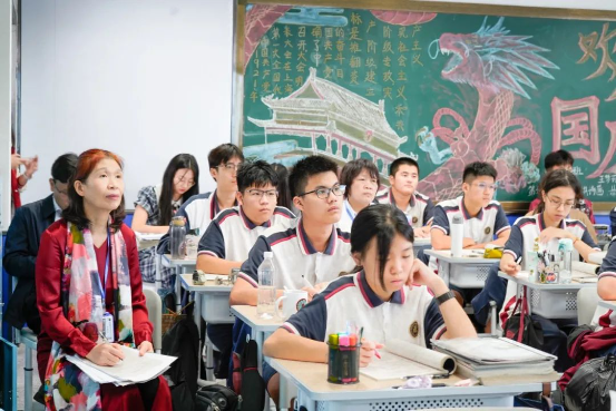 把脉课堂教学，助推新任教师成长！