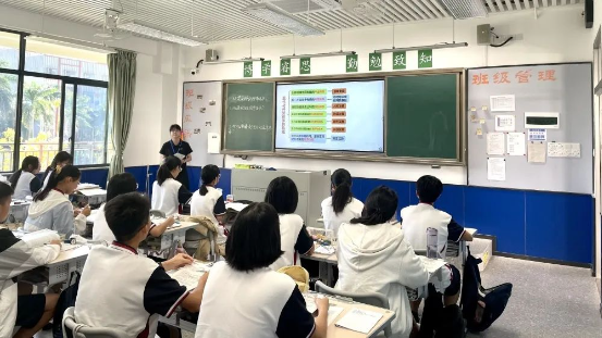 揭秘  这所学校的教研公开课竟然是这样上的！
