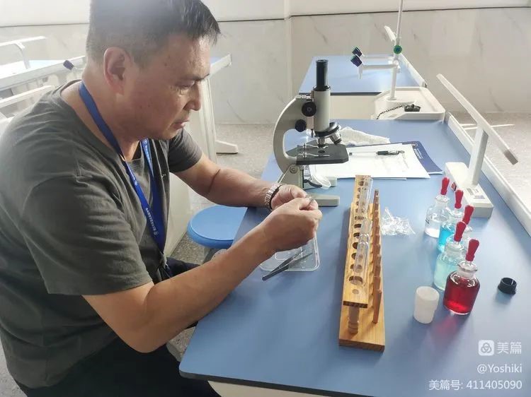优秀科组展风采  探“生”之源，究“物”之理！