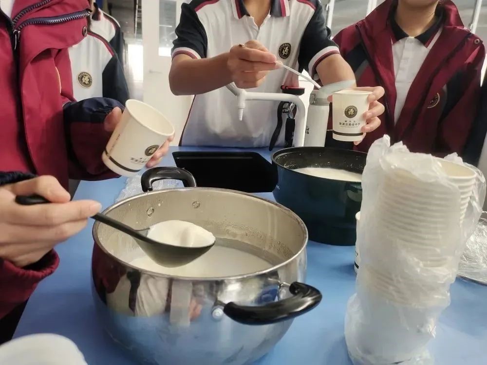 优秀科组展风采  探“生”之源，究“物”之理！