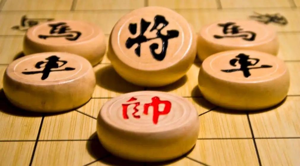 校本课程开课啦  校本课程齐绽放，多元发展促成长！