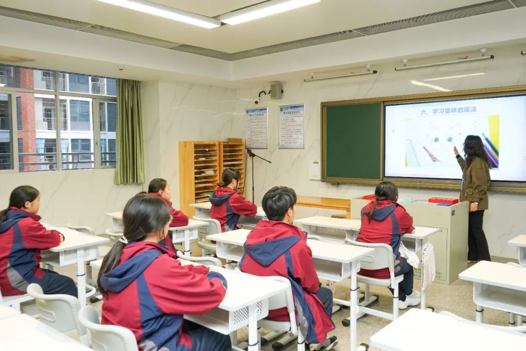 校本课程有新意 趁着春光再出发——荣源龙高一年级校本课程开课啦！