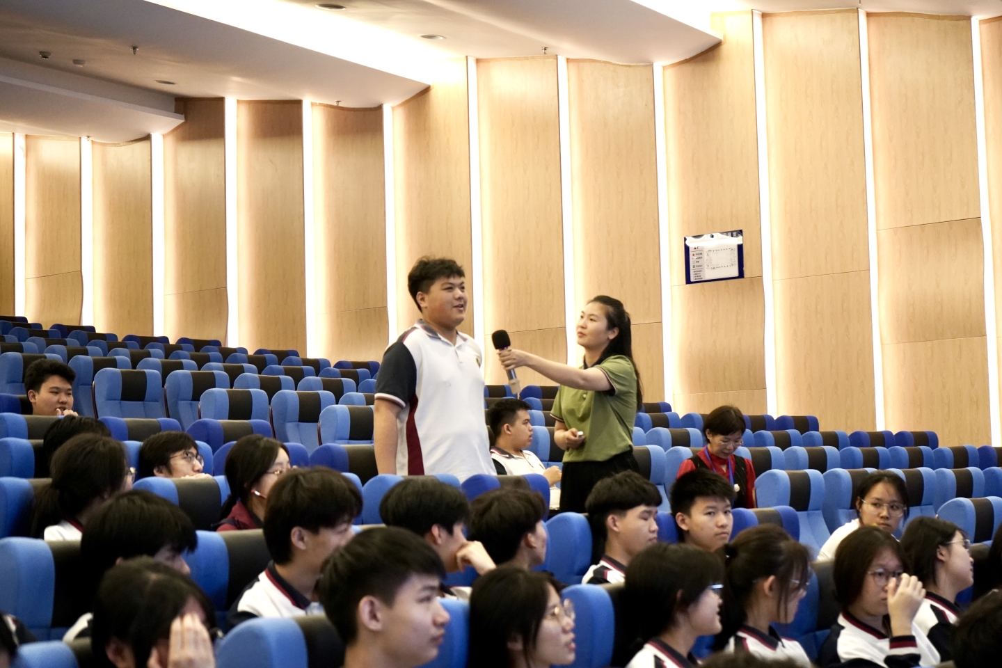 拥抱青春，健康成长 | 青春期健康教育活动