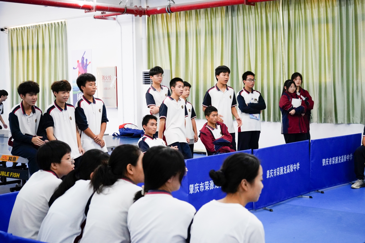 多彩活动 | 爱“乒”才会赢，荣源龙高级中学2023—2024 学年度第一学期乒乓球比赛