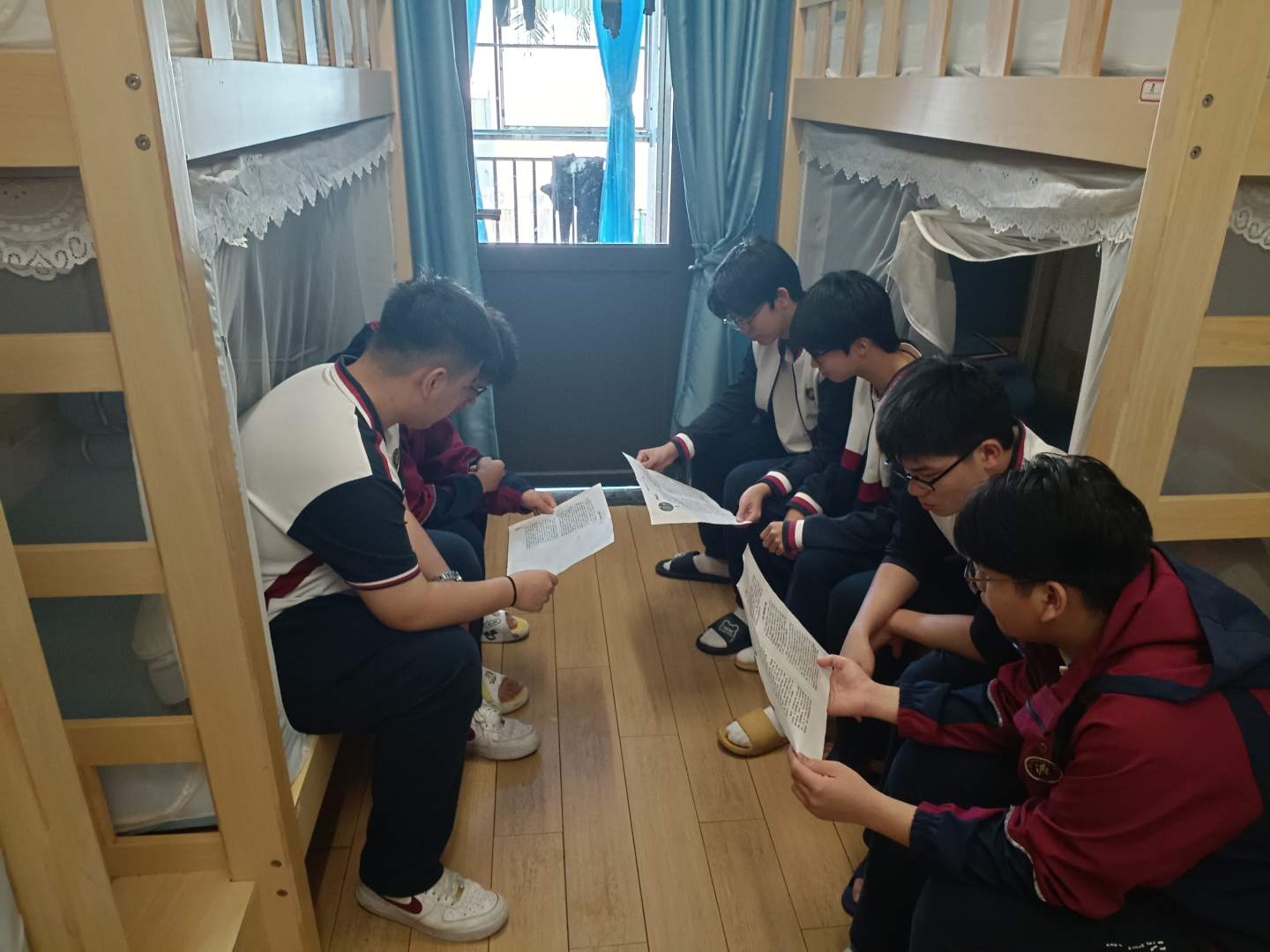 学生宿舍管理--兼修其理  凝聚奋进精神