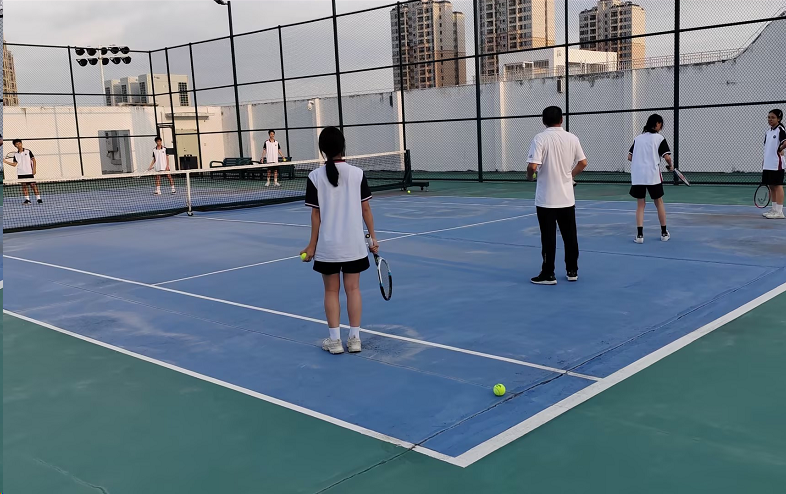 校本课程新启航，激发潜能无限量2024-2025学年（上）高一年级校本课程开课啦！
