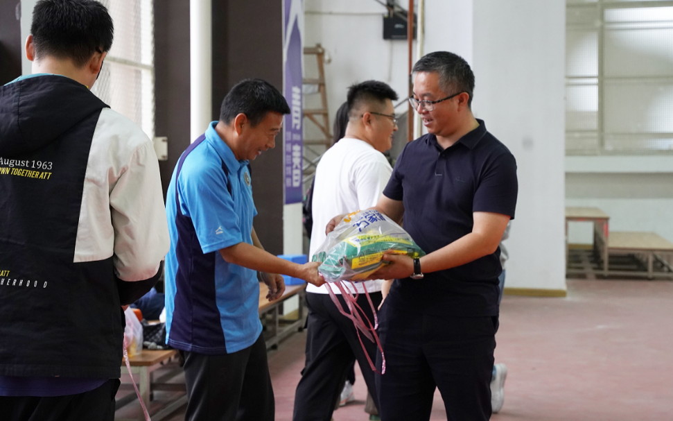 荣源龙教师工会活动|强身健体展风采，团结协作铸和谐