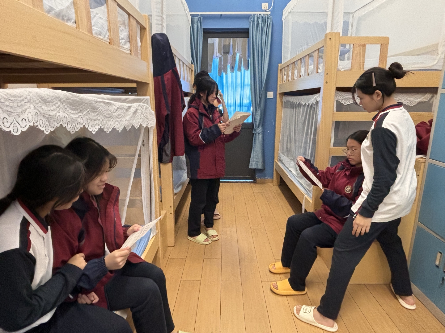 启迪思想，引领成长——第15周学生公寓精神文明学习活动