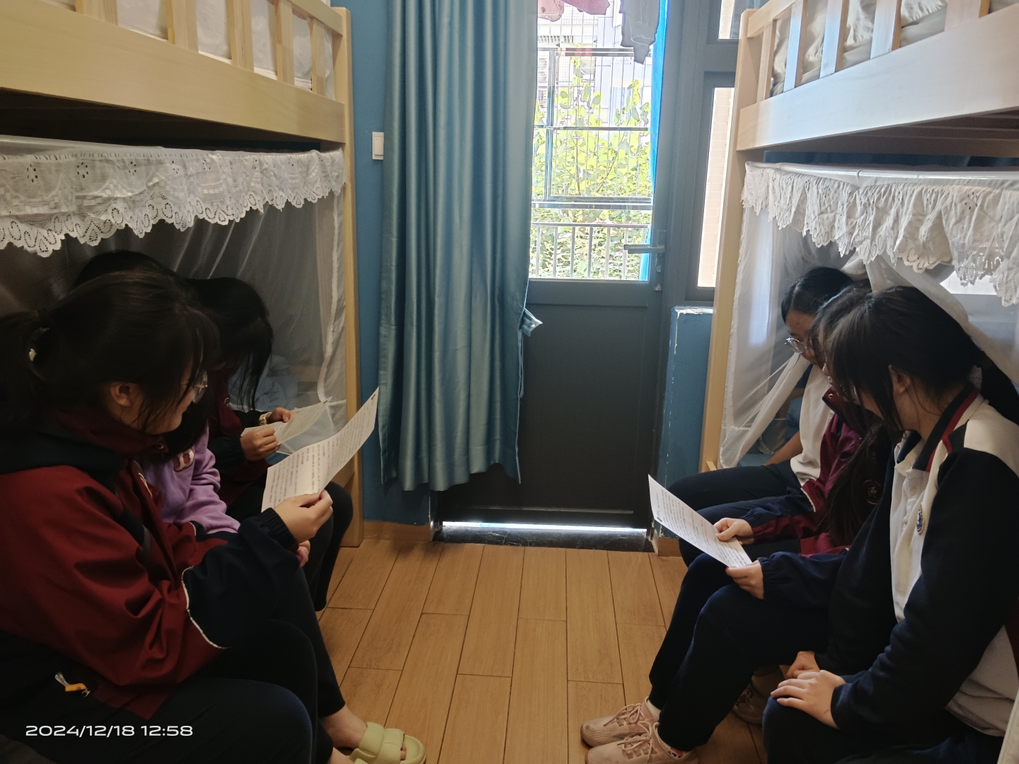 启迪思想，引领成长——第15周学生公寓精神文明学习活动