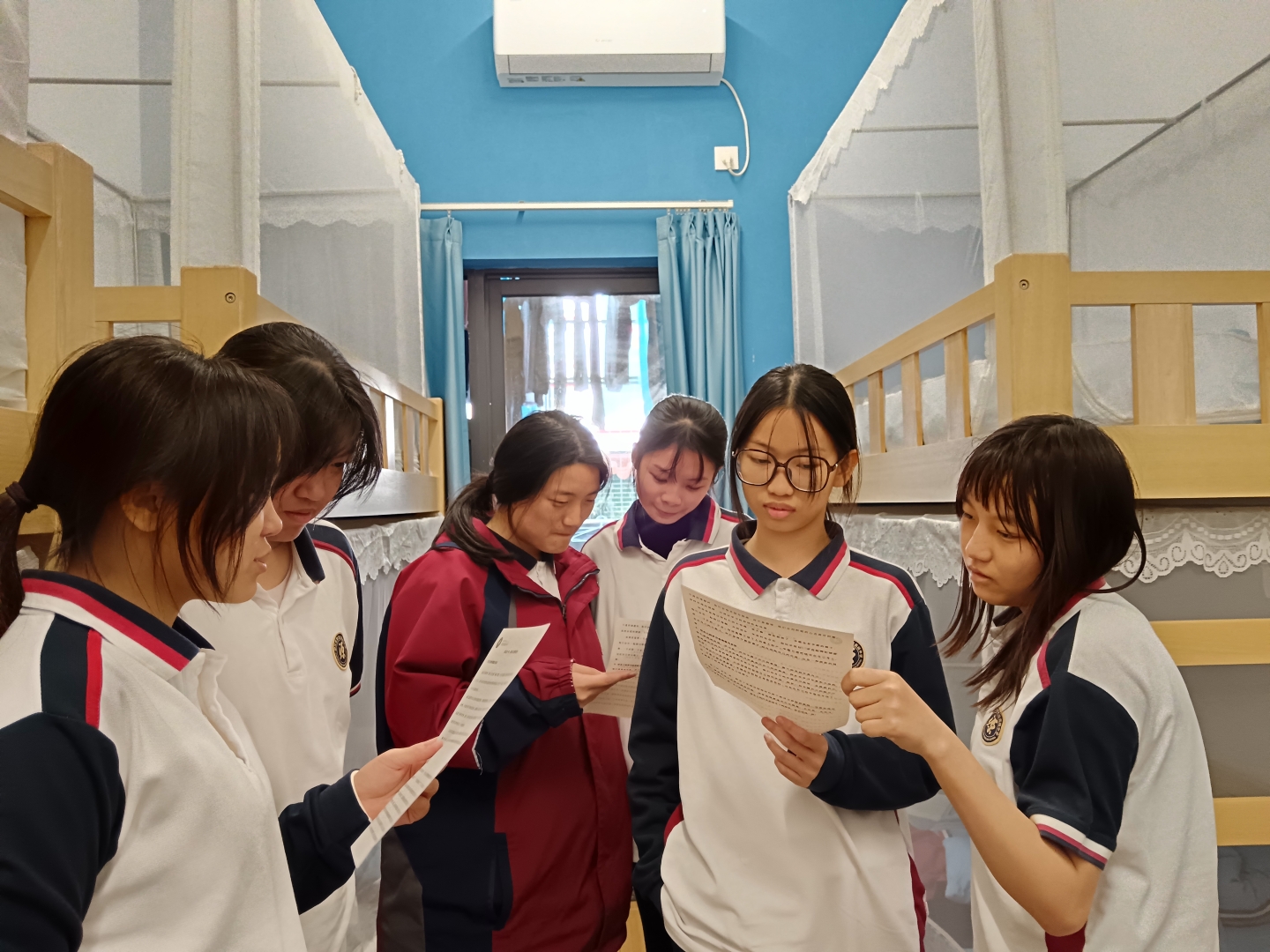 启迪思想，引领成长——第15周学生公寓精神文明学习活动