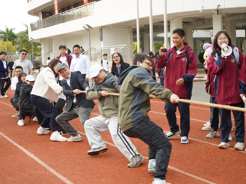 弘扬体育精神，炫动活力青春——荣源龙高级中学第三届体育节暨田径运动会盛大举行