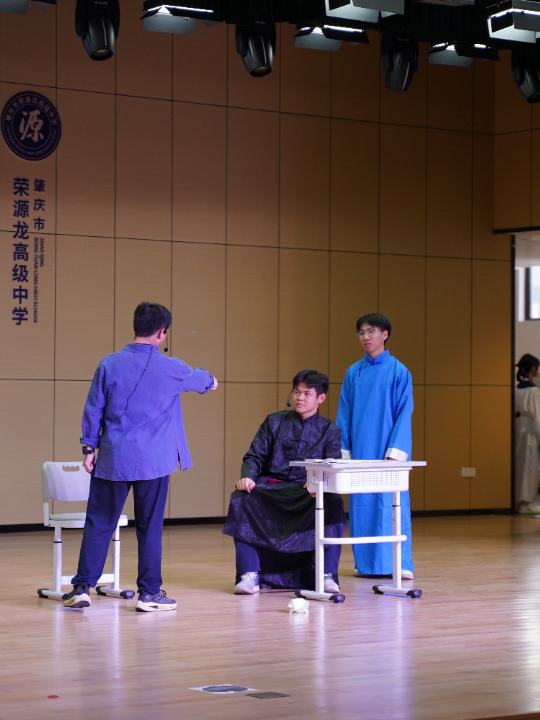 青春演绎经典，书香浸润校园｜“剧绎经典 戏韵书香”课本剧展演