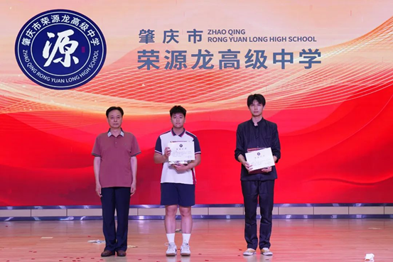 青春演绎经典，书香浸润校园｜“剧绎经典 戏韵书香”课本剧展演