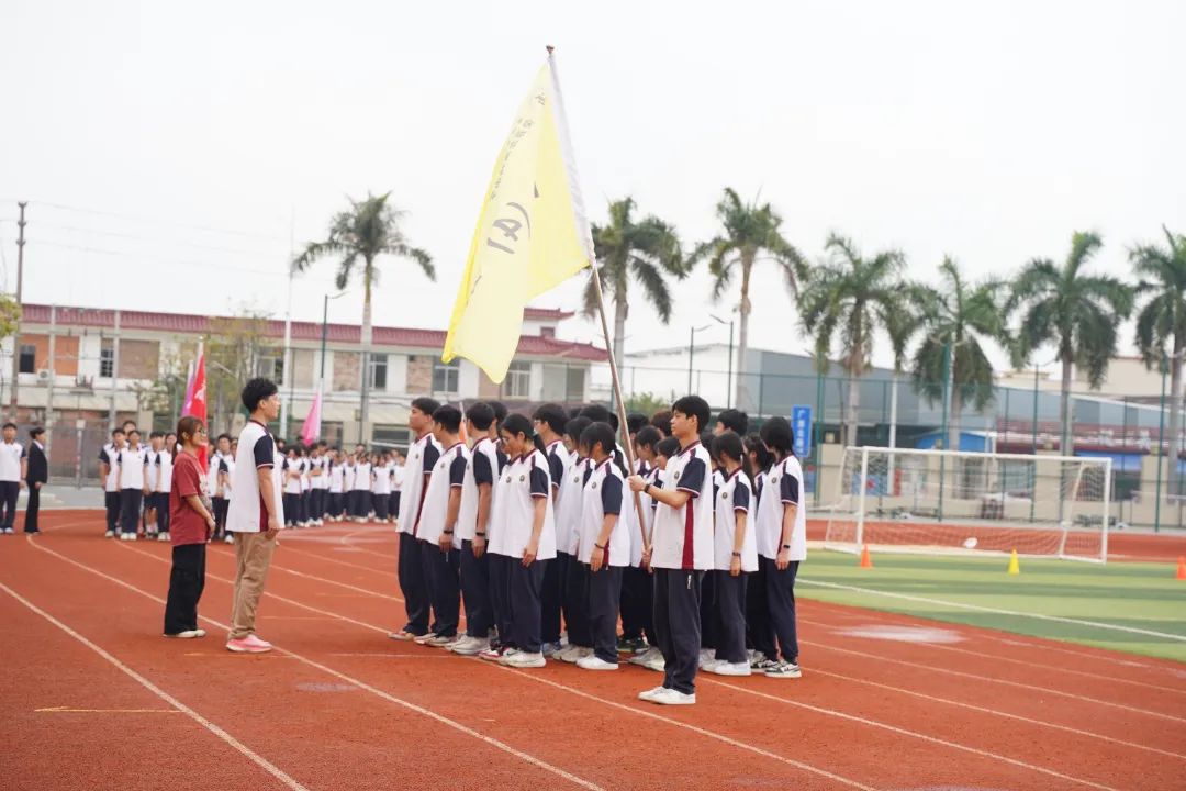 奔跑吧，青春！——2024-2025学年下学期高一高二跑操比赛精彩回顾