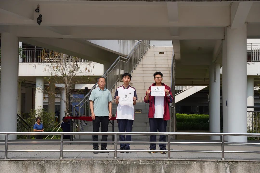 奔跑吧，青春！——2024-2025学年下学期高一高二跑操比赛精彩回顾