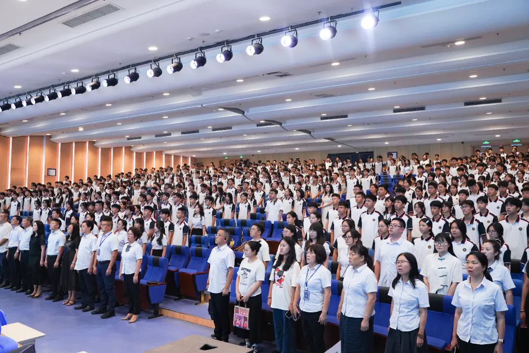 逐梦新程，共启华章 | 荣源龙高级中学开学典礼圆满举行