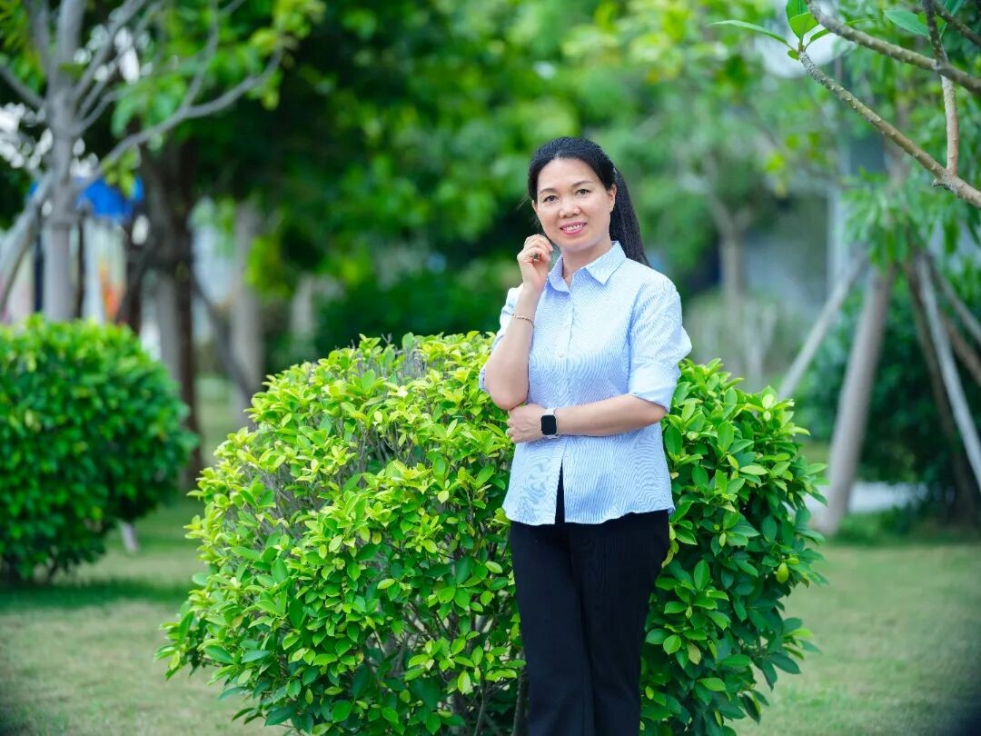 星耀荣源龙·师者荣光 星耀荣源龙·师者荣光