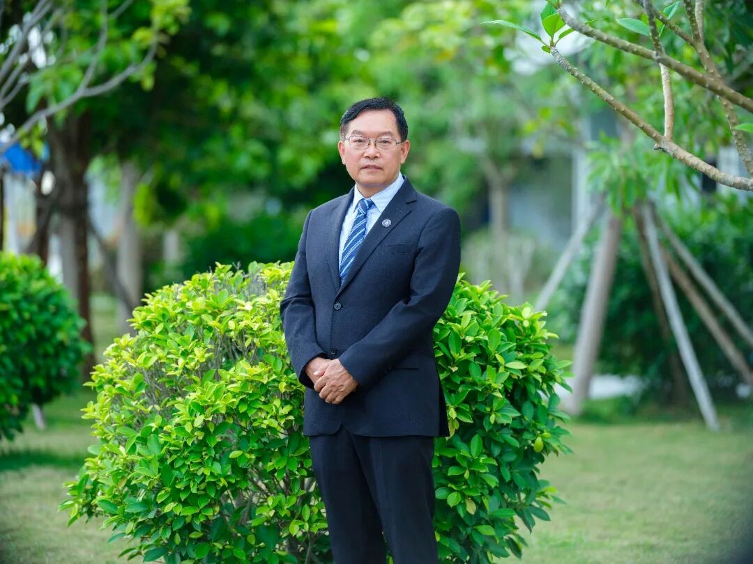 星耀荣源龙·师者荣光 星耀荣源龙·师者荣光