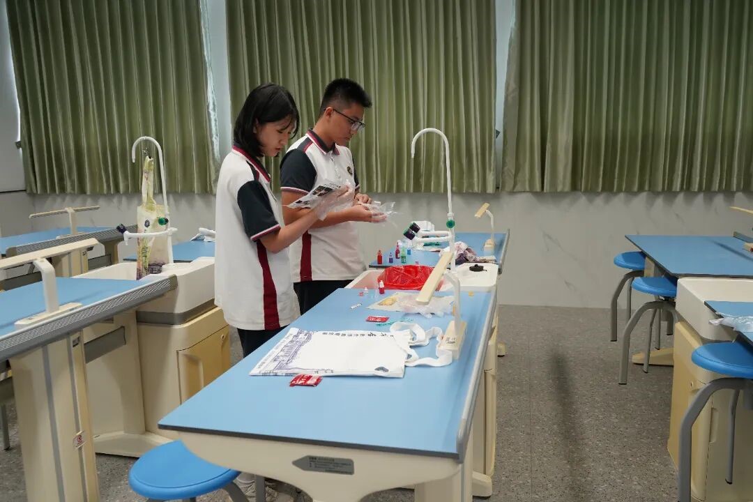 综合实践课程启新航 五育并行促成长 精彩课程瞬间 综合实践课程启新航 五育并行促成长 精彩课程瞬间