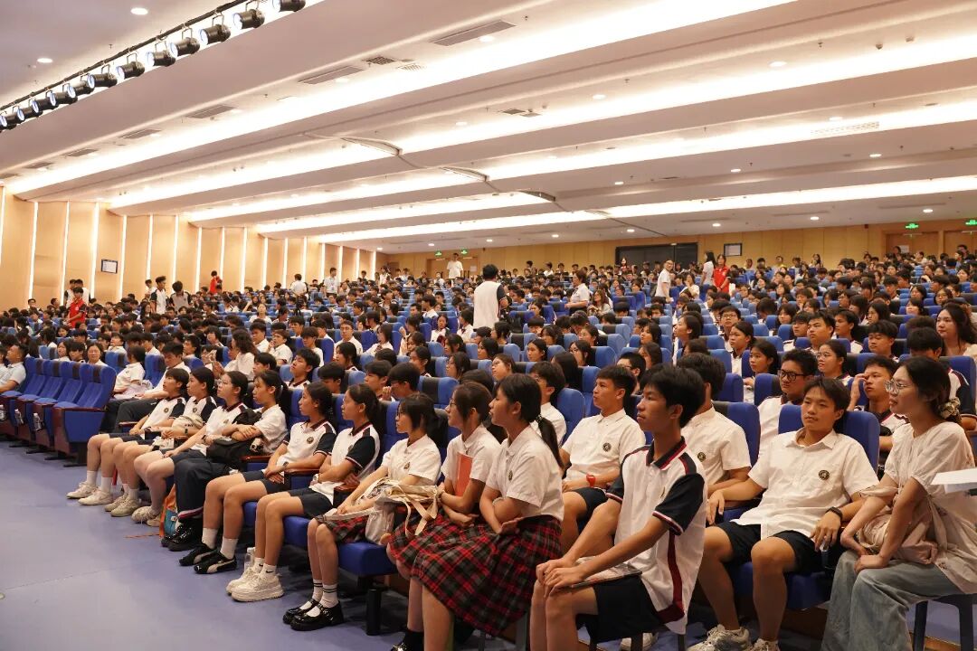 “薪火传情，共庆华诞”2025 年国庆中秋文艺晚会精彩回顾！