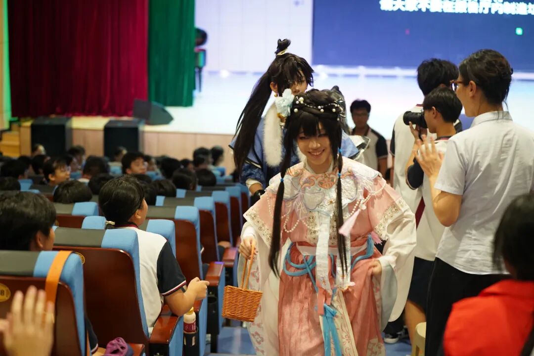 “薪火传情，共庆华诞”2025 年国庆中秋文艺晚会精彩回顾！