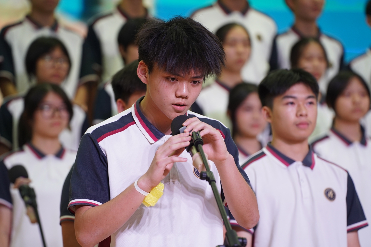 青春献礼，强国有我 | 肇庆市荣源龙高级中学班级红歌合唱比赛圆满落幕