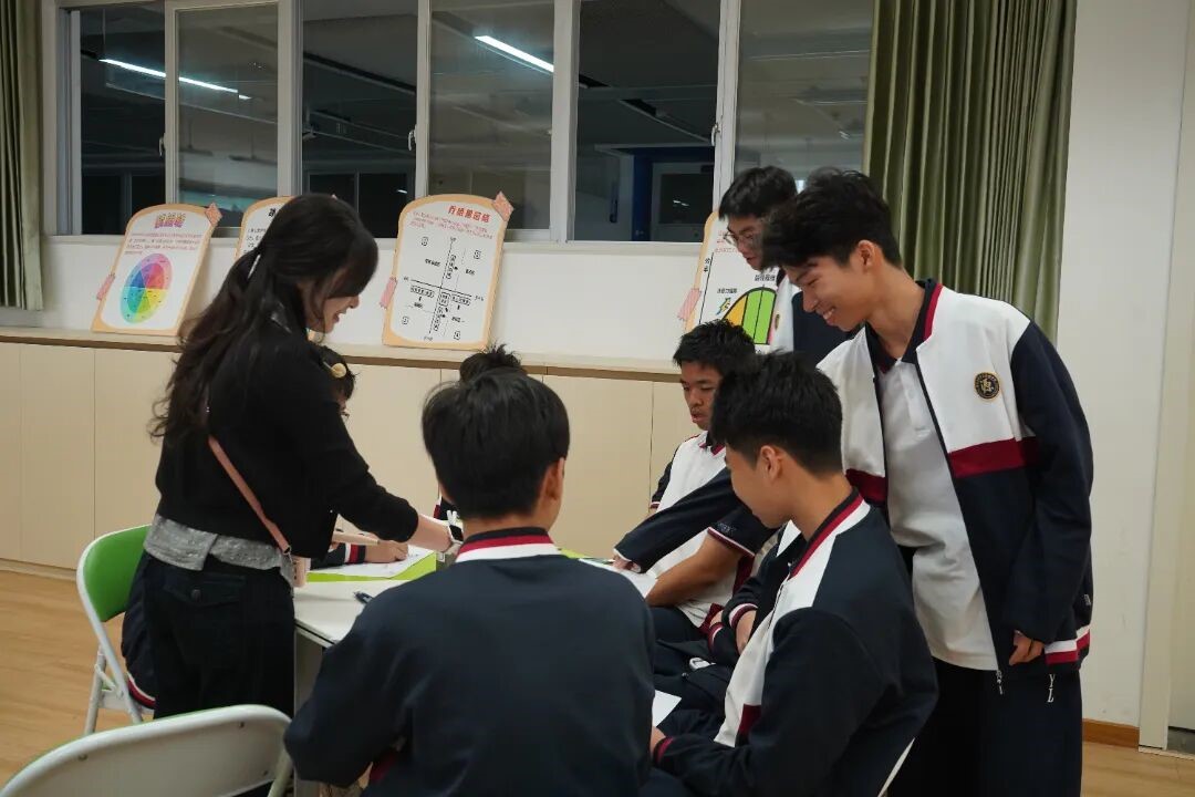 画解心忧，壶见成长：一堂给高一新生的考后心理课