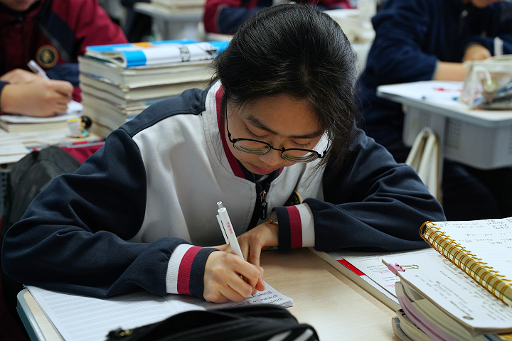 【守望者手记】从“怕说错”到“敢开口”：一位英语老师的“破冰”手记