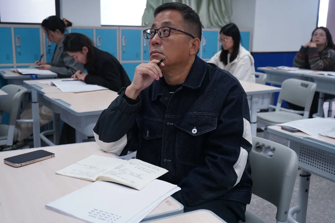 教研赋能强管理 精耕课堂育新苗——荣源龙高中以研促教焕活力