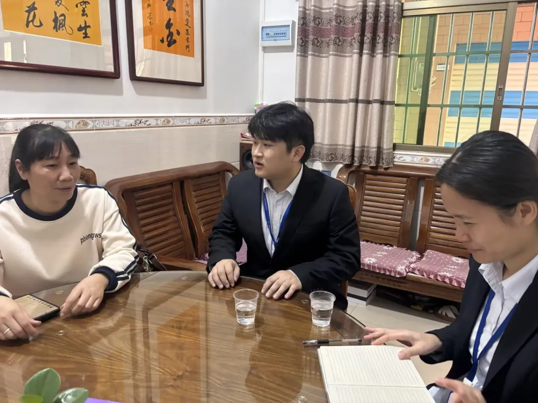 家校同心,温暖同行——荣源龙高级中学高一年级家访活动纪实 家校同心,温暖同行——荣源龙高级中学高一年级家访活动纪实