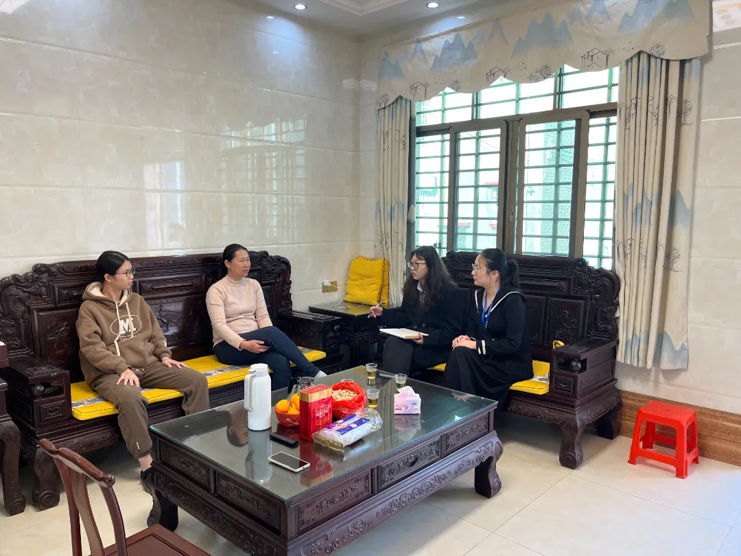 家校同心,温暖同行——荣源龙高级中学高一年级家访活动纪实 家校同心,温暖同行——荣源龙高级中学高一年级家访活动纪实