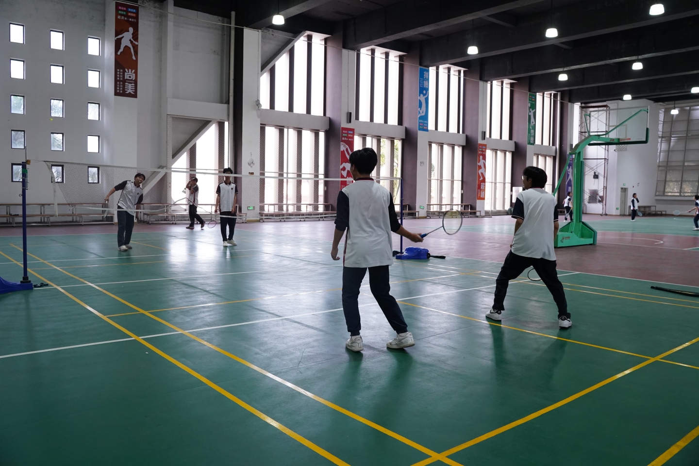 以实践润成长，以热爱赴新程——荣源龙校本课程精彩回顾