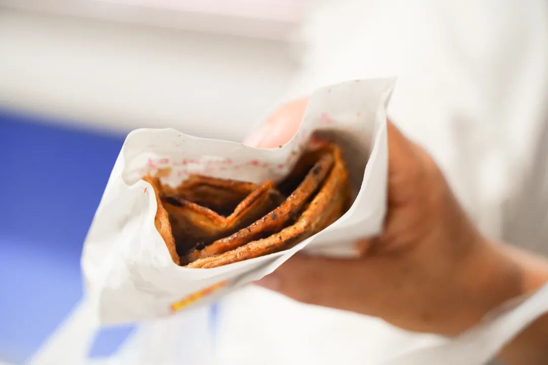 温情暖夜,共伴逐梦——荣源龙高级中学高三家长到班送温暖活动纪实 温情暖夜,共伴逐梦——荣源龙高级中学高三家长到班送温暖活动纪实