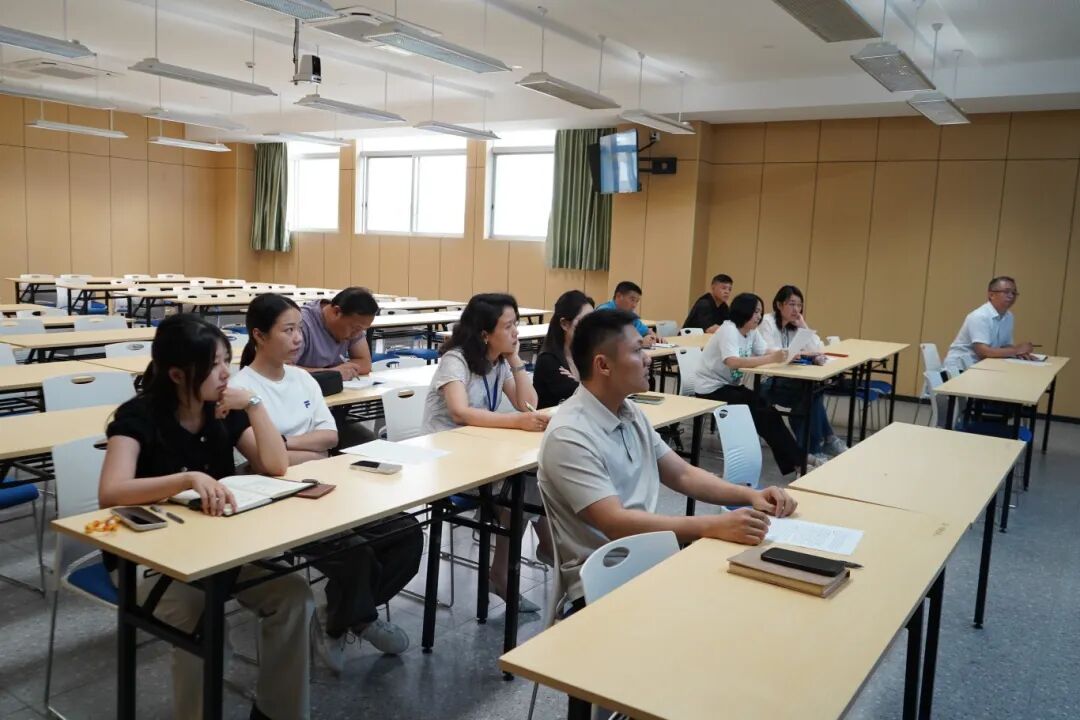 聚焦体卫艺,护航成长路!我校专题会议部署重点工作 聚焦体卫艺,护航成长路!我校专题会议部署重点工作