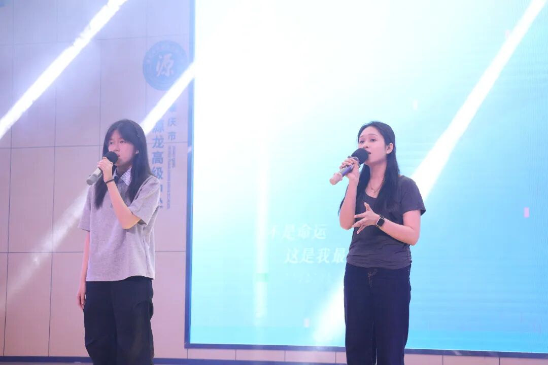 以青春之名,颂时代华章 | 第三届校园十大歌手决赛完美落幕 以青春之名,颂时代华章 | 第三届校园十大歌手决赛完美落幕