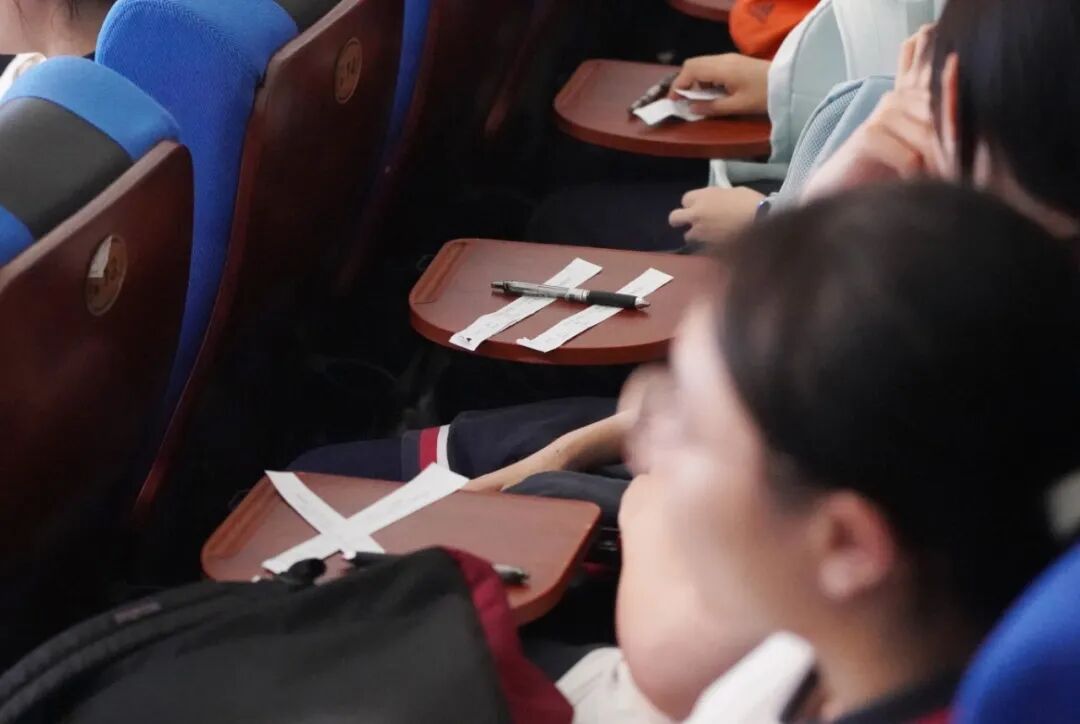 以青春之名,颂时代华章 | 第三届校园十大歌手决赛完美落幕 以青春之名,颂时代华章 | 第三届校园十大歌手决赛完美落幕