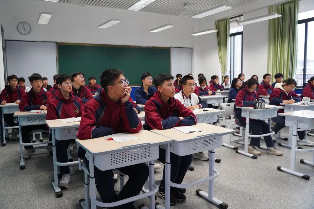 学校简介|肇庆市荣源龙高级中学 学校简介|肇庆市荣源龙高级中学