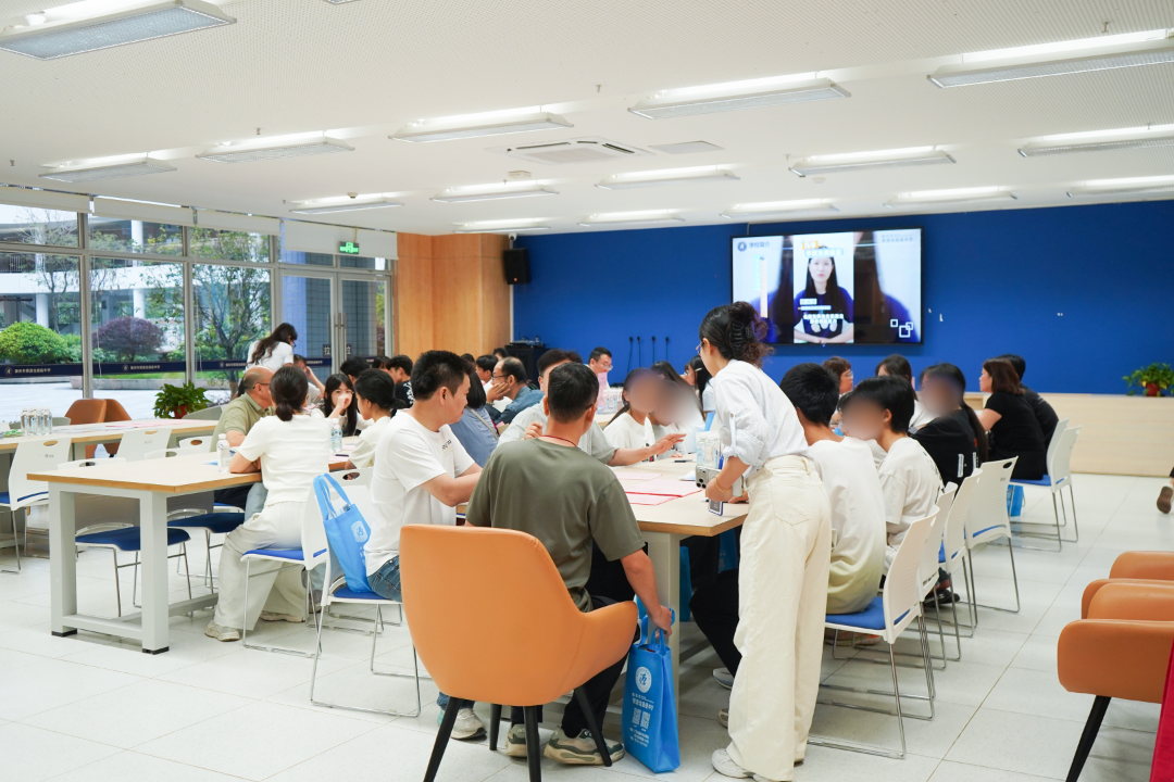 择校正当时，筑梦新高中|荣源龙校园开放日精彩回顾