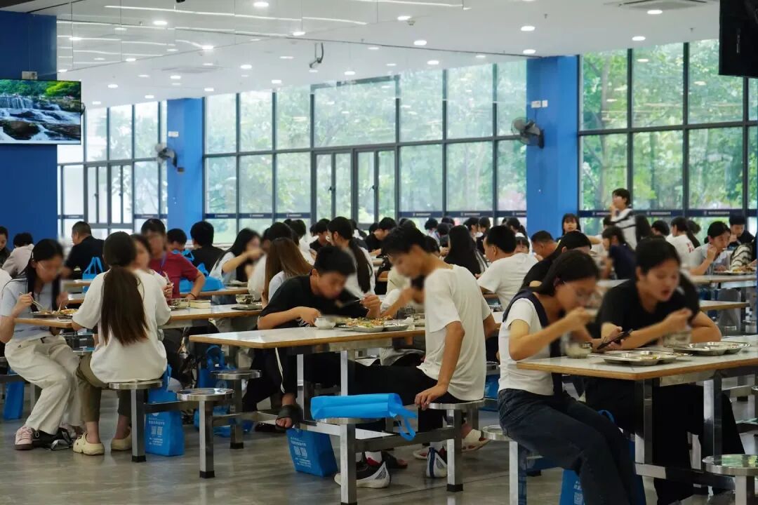 择校正当时，筑梦新高中|荣源龙校园开放日精彩回顾