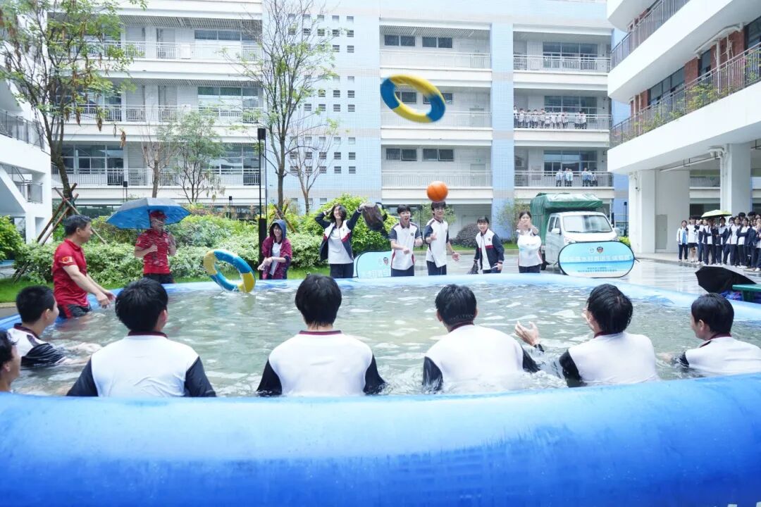 珍爱生命,防溺护航——荣源龙高级中学开展中小学生体验式防溺水安全培训 珍爱生命,防溺护航——荣源龙高级中学开展中小学生体验式防溺水安全培训