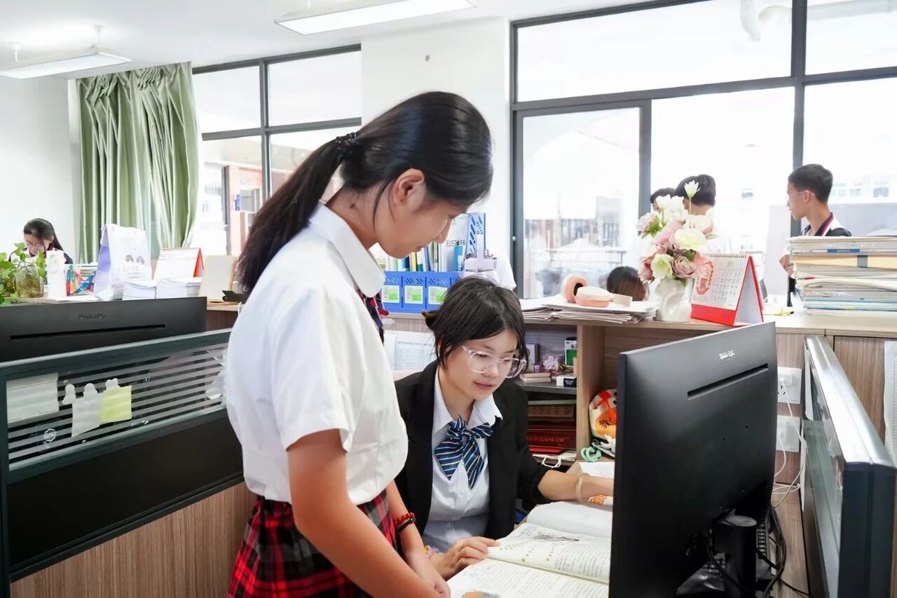短短四年,肇庆这所学校实现“大跃升”!靠的是…… 短短四年,肇庆这所学校实现“大跃升”!靠的是……