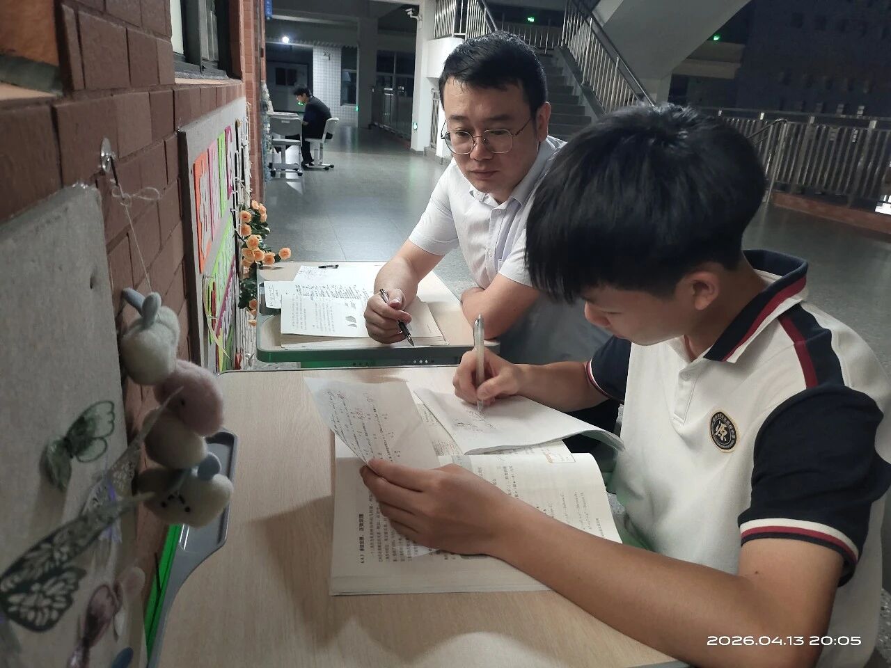 星耀荣源龙,匠心伴学路|5月教师月度辅导之星风采展 星耀荣源龙,匠心伴学路|5月教师月度辅导之星风采展