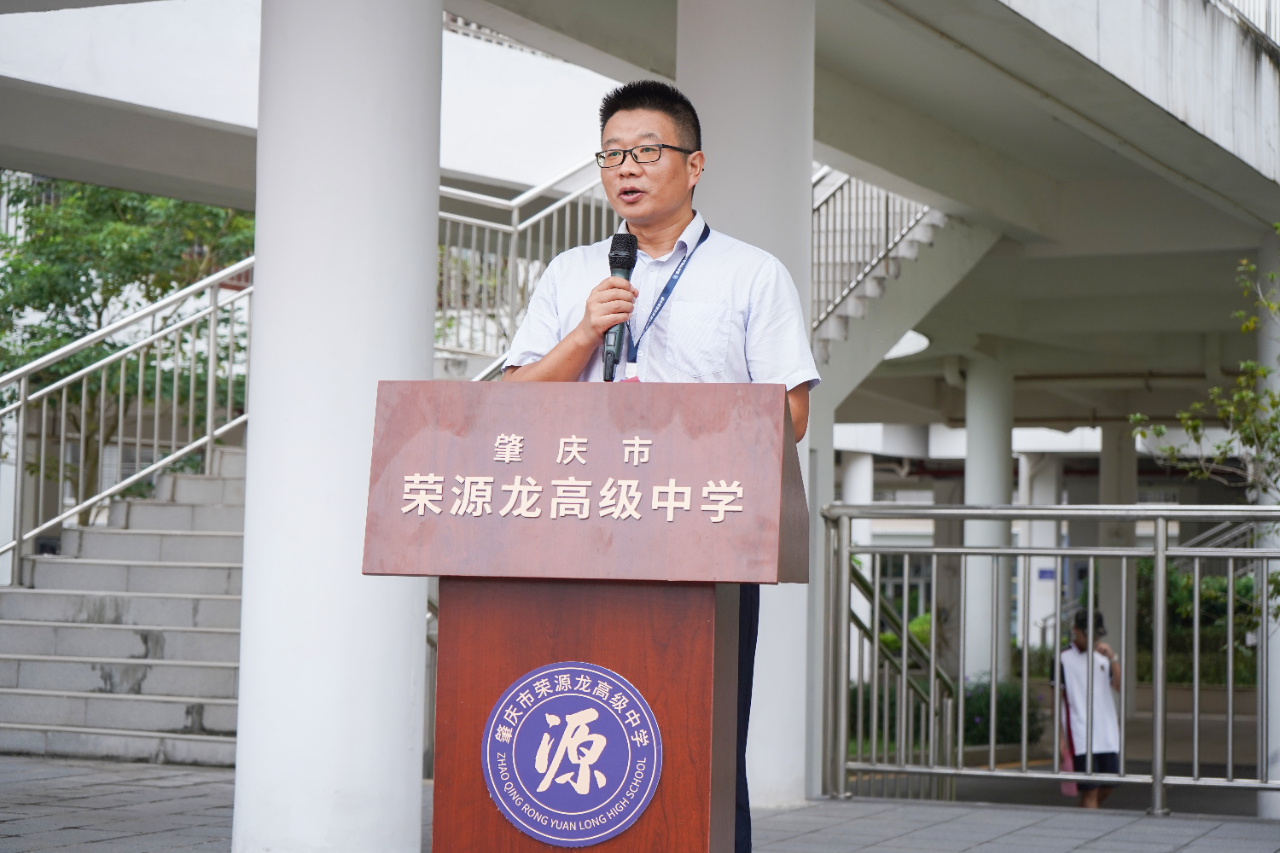 沙场点兵 荣耀启程|2026级新生国防教育考核暨总结表彰大会 沙场点兵 荣耀启程|2026级新生国防教育考核暨总结表彰大会